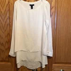 NWT WHITE HOUSE BLACK MARKET LAYERED TUNIC TOP 12